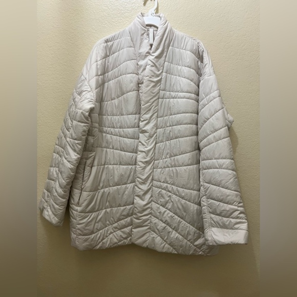 Lululemon Athletica Cream Quilted Jacket (Missing Wrap)